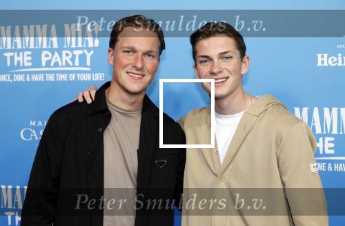 Rotterdam 27 september 2024
Premiere Mamma mia the party in  Schiecentrale. Daan v d Boom en broer Luuk v d Boom