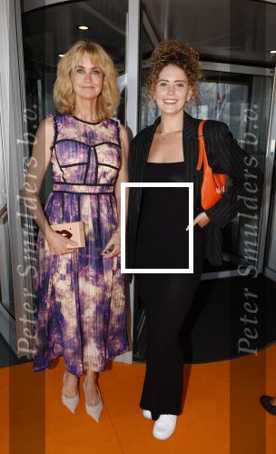 Katwijk 8 september 2024
Premiere Soldaat van Oranje in de Hangaar . Daphne Deckers en Emma Deckers