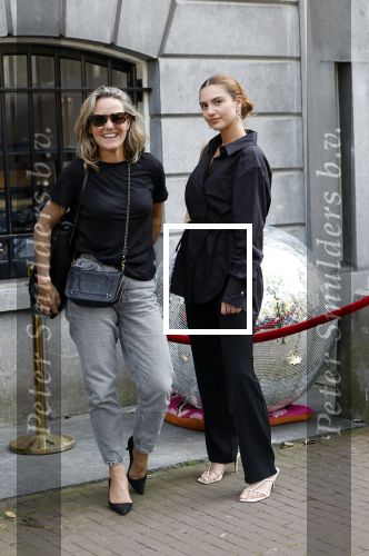 Amsterdam 5 september 2024
Modeshow Cklaes Iversen en POM Amsterdam tijdens de AFW. davy Hezemans met een colega