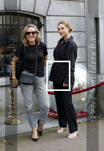 Amsterdam 5 september 2024
Modeshow Cklaes Iversen en POM Amsterdam tijdens de AFW. davy Hezemans met een colega