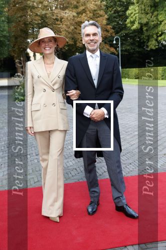 Den Haag 17 september 2024
Ontvanst ministers en partners op het Catshuis. Dick Schoof en zijn partner Loes Meurs