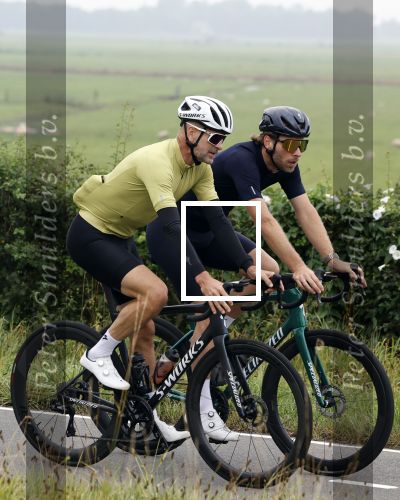 Blaricum 4 september 2024
Fietstocht met allemaal specialized S Works fietsen vanaf Blushing Blaricum van Gordon .
Oa doen mee , Winston Gerschtanowitz Louis Talpe Mark Tuitert Laurens ten Dam Roxane Knetemann Thomas v d Vlucht Johan Museeuw Thomas Dekker Ireen Wust Erben Wennemars  Joy Beune en haar partner Kjeld Nuis .