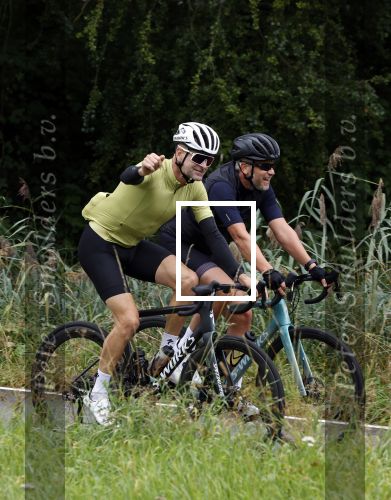 Blaricum 4 september 2024
Fietstocht met allemaal specialized S Works fietsen vanaf Blushing Blaricum van Gordon .
Oa doen mee , Winston Gerschtanowitz Louis Talpe Mark Tuitert Laurens ten Dam Roxane Knetemann Thomas v d Vlucht Johan Museeuw Thomas Dekker Ireen Wust Erben Wennemars  Joy Beune en haar partner Kjeld Nuis .