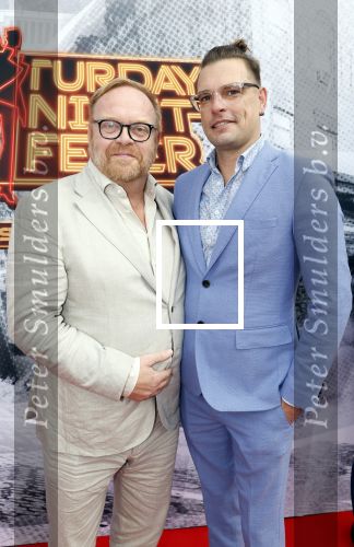Den Bosch 29 september 2024
Premiere Saturday night fever in de Parade in Den Bosch . Frits Huffnagel met een kennis