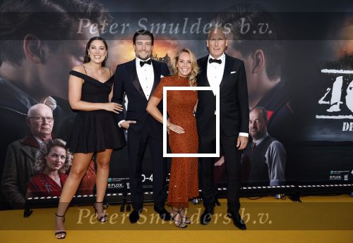 Barneveld 21 september 2024
Premiere Musical 40-45 . Gert Verhulst met partner Ellen Callebout en kinderen Marie Verhulst en Viktor Verhulst