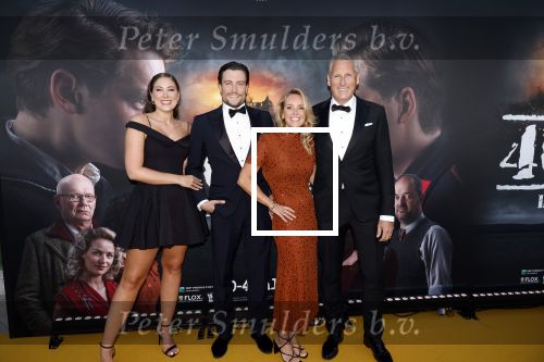 Barneveld 21 september 2024
Premiere Musical 40-45 . Gert Verhulst met partner Ellen Callebout en kinderen Marie Verhulst en Viktor Verhulst
