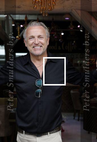 Blaricum 4 september 2024
Fietstocht met allemaal specialized S Works fietsen vanaf Blushing Blaricum van Gordon .
Oa doen mee , Winston Gerschtanowitz Louis Talpe Mark Tuitert Laurens ten Dam Roxane Knetemann Thomas v d Vlucht Johan Museeuw Thomas Dekker Ireen Wust Erben Wennemars  Joy Beune en haar partner Kjeld Nuis .