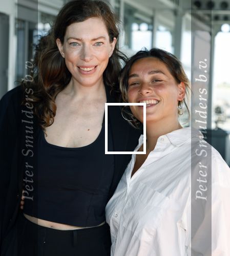 Katwijk 8 september 2024
Premiere Soldaat van Oranje in de Hangaar . Hanna Bervoets en partner Inge de Frank