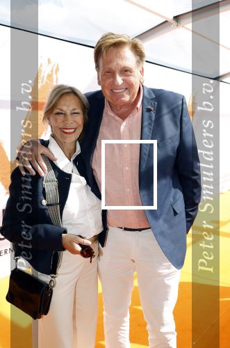 Katwijk 8 september 2024
Premiere Soldaat van Oranje in de Hangaar . Henny Huisman en partner Lia van Gullik