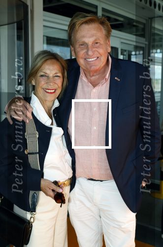 Katwijk 8 september 2024
Premiere Soldaat van Oranje in de Hangaar . Henny Huisman en partner Lia van Gullik