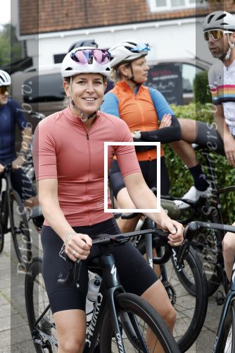Blaricum 4 september 2024
Fietstocht met allemaal specialized S Works fietsen vanaf Blushing Blaricum van Gordon .
Oa doen mee , Winston Gerschtanowitz Louis Talpe Mark Tuitert Laurens ten Dam Roxane Knetemann Thomas v d Vlucht Johan Museeuw Thomas Dekker Ireen Wust Erben Wennemars  Joy Beune en haar partner Kjeld Nuis .