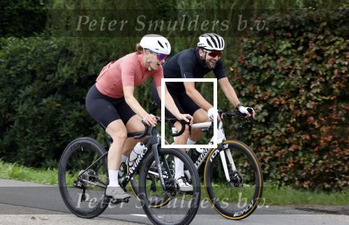 Blaricum 4 september 2024
Fietstocht met allemaal specialized S Works fietsen vanaf Blushing Blaricum van Gordon .
Oa doen mee , Winston Gerschtanowitz Louis Talpe Mark Tuitert Laurens ten Dam Roxane Knetemann Thomas v d Vlucht Johan Museeuw Thomas Dekker Ireen Wust Erben Wennemars  Joy Beune en haar partner Kjeld Nuis .