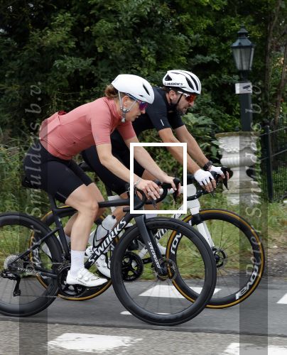 Blaricum 4 september 2024
Fietstocht met allemaal specialized S Works fietsen vanaf Blushing Blaricum van Gordon .
Oa doen mee , Winston Gerschtanowitz Louis Talpe Mark Tuitert Laurens ten Dam Roxane Knetemann Thomas v d Vlucht Johan Museeuw Thomas Dekker Ireen Wust Erben Wennemars  Joy Beune en haar partner Kjeld Nuis .