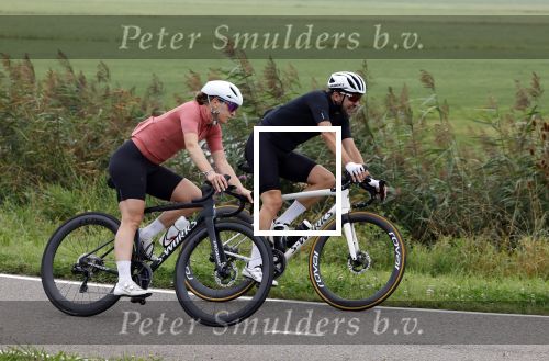 Blaricum 4 september 2024
Fietstocht met allemaal specialized S Works fietsen vanaf Blushing Blaricum van Gordon .
Oa doen mee , Winston Gerschtanowitz Louis Talpe Mark Tuitert Laurens ten Dam Roxane Knetemann Thomas v d Vlucht Johan Museeuw Thomas Dekker Ireen Wust Erben Wennemars  Joy Beune en haar partner Kjeld Nuis .