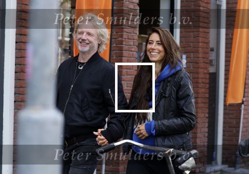 Amsterdam 28 september 2024
Iris Hond stapelverliefd op Bart v Olphen . Ze gingen samen naar de Noordermarkt in Amsterdam.