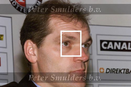Rotterdam, 20 december 1998
Jan Wouters bij zijn 2e persconferentie voor AJAX na afloop van de topper Feyenoord-AJAX, eindstan1-1


FOTO PETER SMULDERS BV