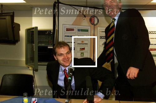 Rotterdam 20 december 1998
Jan wouters en Leo Beenhakker beide lachend op de persconferentie na afloop Feyenoord-AJAX, eindstand 1-1


FOTO PETER SMULDERS BV