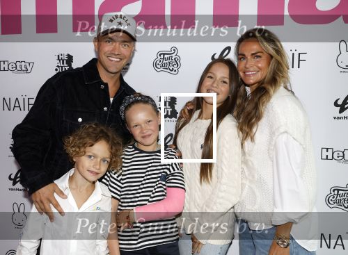 Amsterdam 11 september 2024
Fabulous Mama awards in All out in Amsterdam. Joel Borelli met vrouw en kinderen