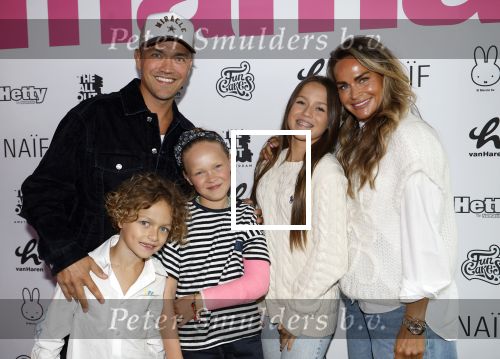 Amsterdam 11 september 2024
Fabulous Mama awards in All out in Amsterdam. Joel Borelli met vrouw en kinderen