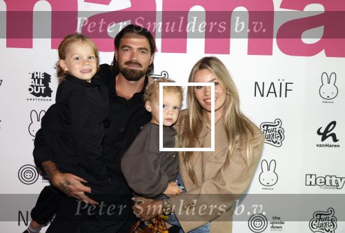 Amsterdam 11 september 2024
Fabulous Mama awards in All out in Amsterdam. Joelle Witschge met partner Dave Bulthuis en hun kinderen