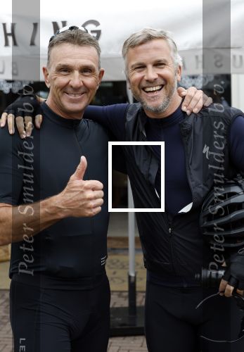 Blaricum 4 september 2024
Fietstocht met allemaal specialized S Works fietsen vanaf Blushing Blaricum van Gordon .
Oa doen mee , Winston Gerschtanowitz Louis Talpe Mark Tuitert Laurens ten Dam Roxane Knetemann Thomas v d Vlucht Johan Museeuw Thomas Dekker Ireen Wust Erben Wennemars  Joy Beune en haar partner Kjeld Nuis .