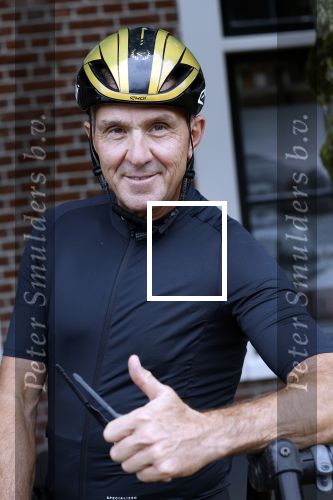 Blaricum 4 september 2024
Fietstocht met allemaal specialized S Works fietsen vanaf Blushing Blaricum van Gordon .
Oa doen mee , Winston Gerschtanowitz Louis Talpe Mark Tuitert Laurens ten Dam Roxane Knetemann Thomas v d Vlucht Johan Museeuw Thomas Dekker Ireen Wust Erben Wennemars  Joy Beune en haar partner Kjeld Nuis .
