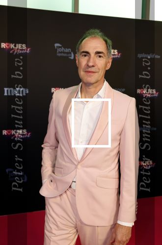 Den Bosch 28 september 2024
Premiere Rokjesdag in de Brabant hallen met in de cast oa Abbey Hoes, Leo Alkemade, Brigitte Heitzer, Lykele Muus, Bertrie Wierenga en Kiefer Zwart.Daarnaast zijn er onder meer rollen weggelegd voor Sinan Eroglu, Peter Bolhuis, Tineke Schouten, Patrick Martens en Maaike Martens.