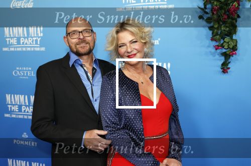 Rotterdam 27 september 2024
Premiere Mamma mia the party in sw Schiecentrale. Justine Marcella met partner