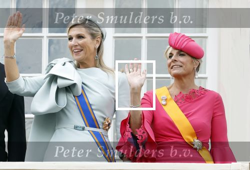 Den Haag 17 september 2024
Prinsjesdag 2024 met aanwezig namens de koninklijke familie , Koning Willem Alexander Koningin Maxima Prinses Amalia Prinses Alexia Prins Constantijn en Prinses Laurentien.