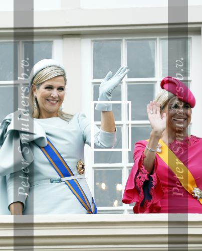 Den Haag 17 september 2024
Prinsjesdag 2024 met aanwezig namens de koninklijke familie , Koning Willem Alexander Koningin Maxima Prinses Amalia Prinses Alexia Prins Constantijn en Prinses Laurentien.