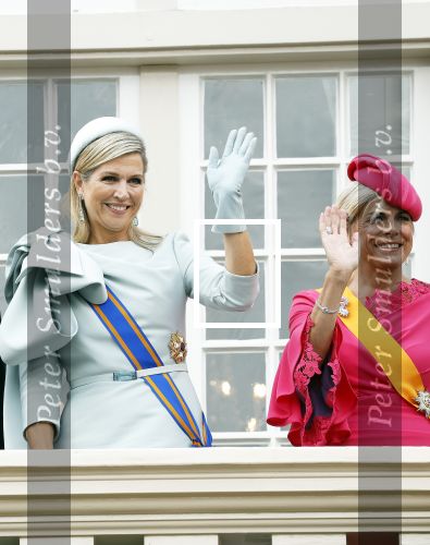 Den Haag 17 september 2024
Prinsjesdag 2024 met aanwezig namens de koninklijke familie , Koning Willem Alexander Koningin Maxima Prinses Amalia Prinses Alexia Prins Constantijn en Prinses Laurentien.