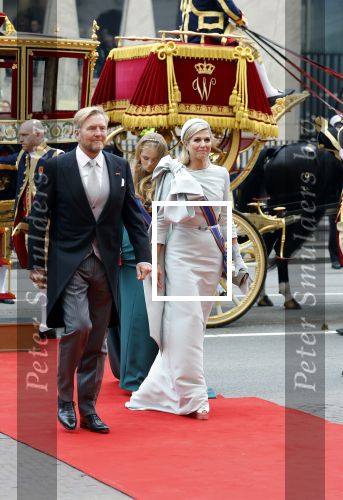 Den Haag 17 september 2024
Prinsjesdag 2024 met aanwezig namens de koninklijke familie , Koning Willem Alexander Koningin Maxima Prinses Amalia Prinses Alexia Prins Constantijn en Prinses Laurentien.