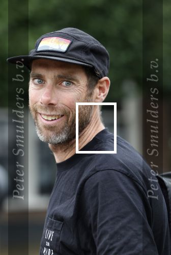 Blaricum 4 september 2024
Fietstocht met allemaal specialized S Works fietsen vanaf Blushing Blaricum van Gordon .
Oa doen mee , Winston Gerschtanowitz Louis Talpe Mark Tuitert Laurens ten Dam Roxane Knetemann Thomas v d Vlucht Johan Museeuw Thomas Dekker Ireen Wust Erben Wennemars  Joy Beune en haar partner Kjeld Nuis .