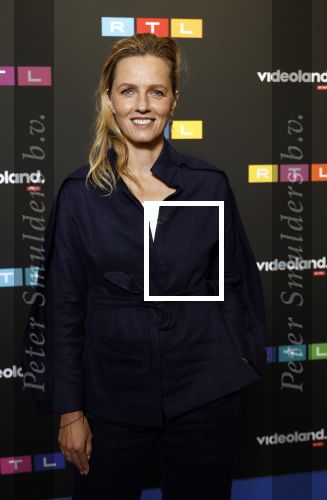 Schiphol 31 september 2024
Winterpresentatie RTL / Videoland in een tent achter Hotel v d Valk bij Schiphol . Leonie ter Braak