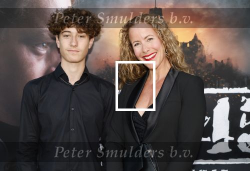 Barneveld 21 september 2024
Premiere Musical 40-45 . Maike Boerdam met zoon