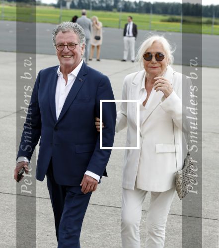 Katwijk 8 september 2024
Premiere Soldaat van Oranje in de Hangaar . Edwin de Vries kwam met zijn vrouw Monique v d Ven