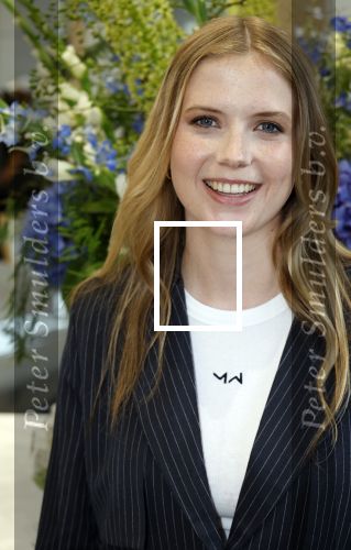 Amsterdam 3 september 2024
Opening van de Amsterdam Fashion Week AFW met een catwalk voor de Linda Foundation.
O.A. liepen mee , Worthy de Jong Winonah de Jong Dyantha Brooks Anouk Smulders Fockeline Ouwerkerk Dyanne Beekman Irene v d Laar Carolien Spoor Victoria Koblenko Zineb Fallouk Quinty Trustfull Tanja Jess Susan Visser IOris v Lunenberg Lauren Verster Marlijn Werdenburg Dani Bles Isa Hoes Anita Witzier Merel Westrik Hilmar Mulder Imanuelle Grives Vivian Slingerland (met dochter) en Hadewich Minis. Noa Vahle was aanwezig namens de Linda Foundation.