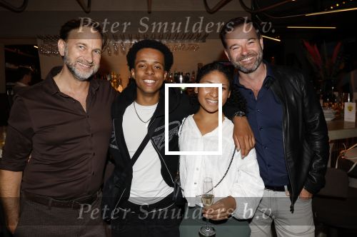 Amsterdam 24 september 2024
Opening expositie van Maik de Boer . Peter v d Vorst met partner zoon en zijn vriendin