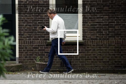 Enschede 15 september 2024
Pieter Omtzigt bij zijn huis waar hij met zijn vrouw Ayfer Koc en hun dochters woont.