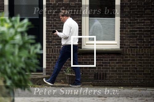 Enschede 15 september 2024
Pieter Omtzigt bij zijn huis waar hij met zijn vrouw Ayfer Koc en hun dochters woont.