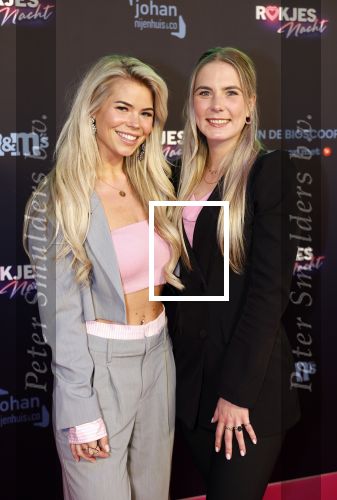 Den Bosch 28 september 2024
Premiere Rokjesdag in de Brabant hallen met in de cast oa Abbey Hoes, Leo Alkemade, Brigitte Heitzer, Lykele Muus, Bertrie Wierenga en Kiefer Zwart.Daarnaast zijn er onder meer rollen weggelegd voor Sinan Eroglu, Peter Bolhuis, Tineke Schouten, Patrick Martens en Maaike Martens.