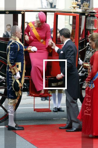 Den Haag 17 september 2024
Prinsjesdag 2024 met aanwezig namens de koninklijke familie , Koning Willem Alexander Koningin Maxima Prinses Amalia Prinses Alexia Prins Constantijn en Prinses Laurentien.