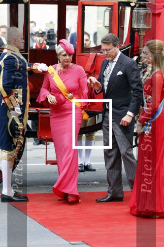 Den Haag 17 september 2024
Prinsjesdag 2024 met aanwezig namens de koninklijke familie , Koning Willem Alexander Koningin Maxima Prinses Amalia Prinses Alexia Prins Constantijn en Prinses Laurentien.