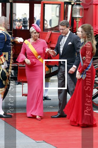 Den Haag 17 september 2024
Prinsjesdag 2024 met aanwezig namens de koninklijke familie , Koning Willem Alexander Koningin Maxima Prinses Amalia Prinses Alexia Prins Constantijn en Prinses Laurentien.