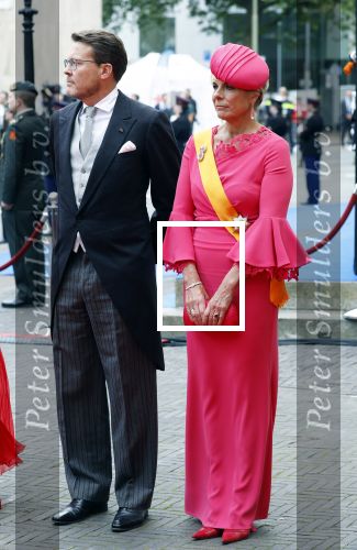 Den Haag 17 september 2024
Prinsjesdag 2024 met aanwezig namens de koninklijke familie , Koning Willem Alexander Koningin Maxima Prinses Amalia Prinses Alexia Prins Constantijn en Prinses Laurentien.