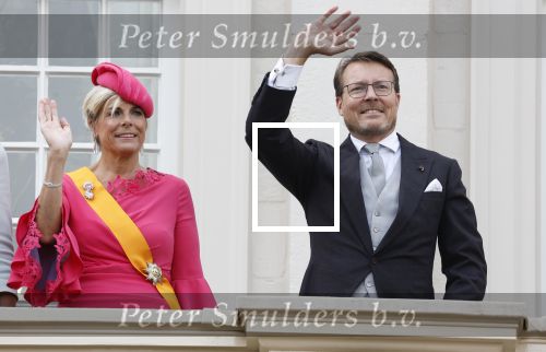 Den Haag 17 september 2024
Prinsjesdag 2024 met aanwezig namens de koninklijke familie , Koning Willem Alexander Koningin Maxima Prinses Amalia Prinses Alexia Prins Constantijn en Prinses Laurentien.