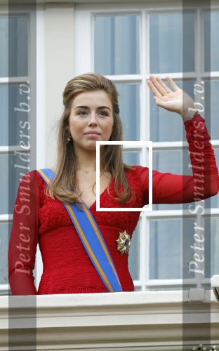 Den Haag 17 september 2024
Prinsjesdag 2024 met aanwezig namens de koninklijke familie , Koning Willem Alexander Koningin Maxima Prinses Amalia Prinses Alexia Prins Constantijn en Prinses Laurentien.