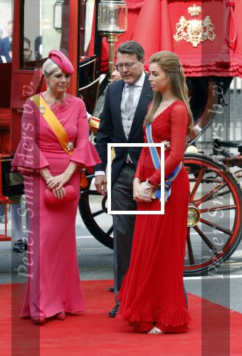 Den Haag 17 september 2024
Prinsjesdag 2024 met aanwezig namens de koninklijke familie , Koning Willem Alexander Koningin Maxima Prinses Amalia Prinses Alexia Prins Constantijn en Prinses Laurentien.