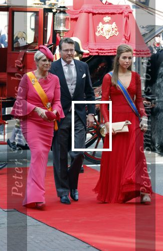 Den Haag 17 september 2024
Prinsjesdag 2024 met aanwezig namens de koninklijke familie , Koning Willem Alexander Koningin Maxima Prinses Amalia Prinses Alexia Prins Constantijn en Prinses Laurentien.