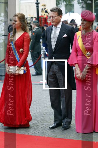 Den Haag 17 september 2024
Prinsjesdag 2024 met aanwezig namens de koninklijke familie , Koning Willem Alexander Koningin Maxima Prinses Amalia Prinses Alexia Prins Constantijn en Prinses Laurentien.